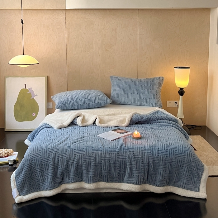 91家纺网 家纺一手货源 找家纺 欧邦 新款提花舒棉绒羊羔绒毛毯（外贸供货） 贵族蓝