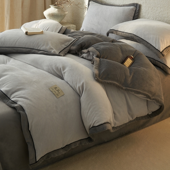 91家纺网 家纺一手货源 找家纺 2024新款牛奶绒华夫格可拆洗冬被被子被芯 华夫格可拆洗-浅灰