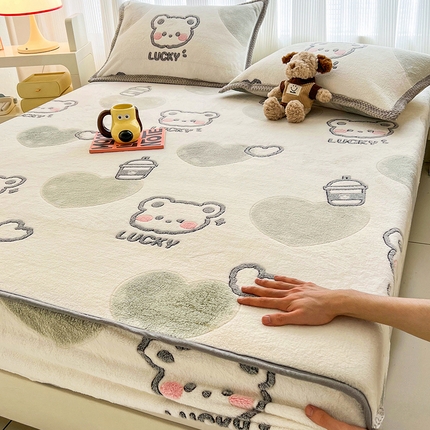 倾慕家纺 2024新款加厚保暖6D立体雪花绒系列-单床笠 奶茶小熊