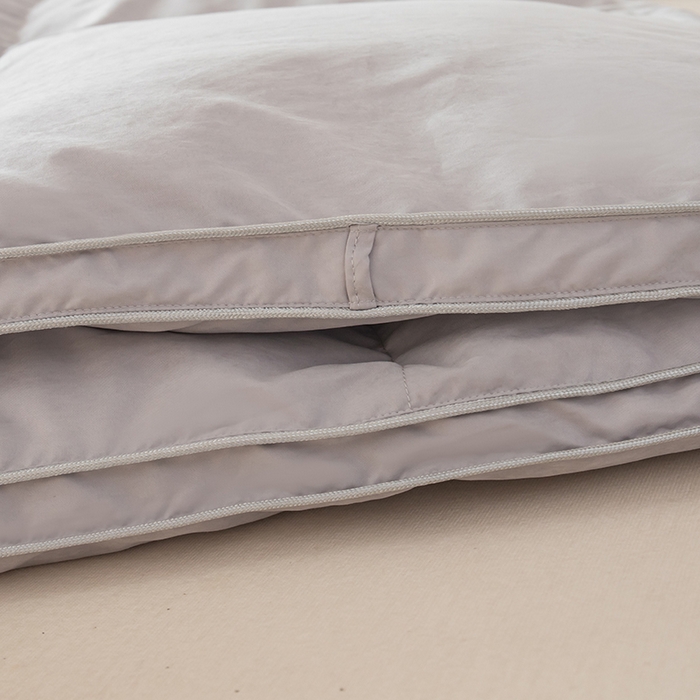 91家纺网 家纺一手货源 找家纺 华盛羽绒被 2024新款立体金边鹅绒被糯感羽绒冬被可定制烫画 灰色立体边款