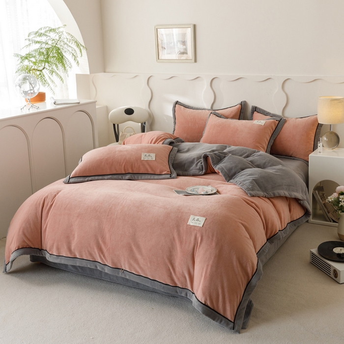 91家纺网 家纺一手货源 找家纺 2024新款牛奶绒双拼可拆洗冬被被子被芯 双拼可拆洗-豆沙+浅灰