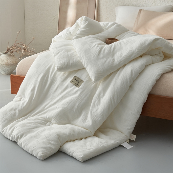 91家纺网 家纺一手货源 找家纺 2024新款b类100%纯棉水洗棉提花大豆纤维冬被 纯棉-方格华夫格