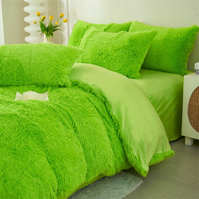 91家纺网 家纺一手货源 找家纺 品尚嘉家纺2025新款纯色水貂绒四件套长毛绒保暖套件荧光绿