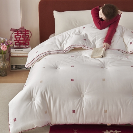 91家纺网 家纺一手货源 找家纺 （总）2024新款吾家有喜抗菌婚庆被 被子被芯