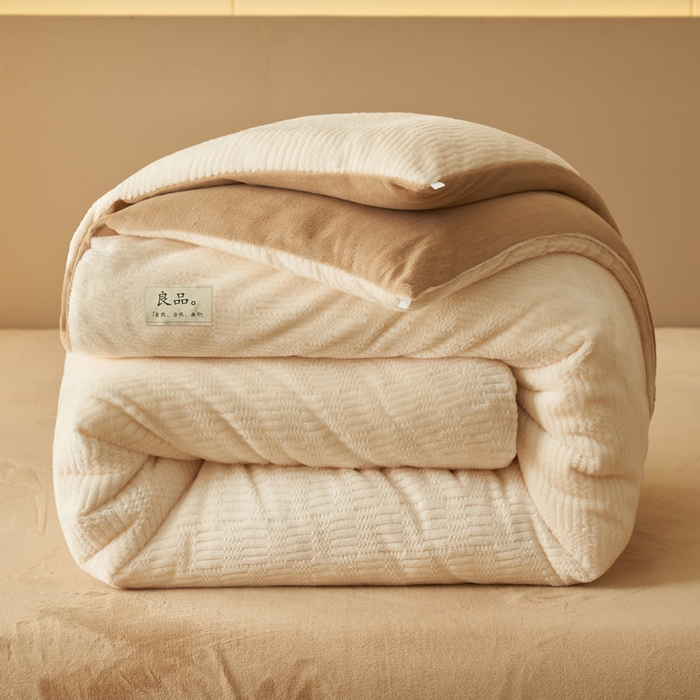 91家纺网 家纺一手货源 找家纺 （总）2024新款牛奶绒提花围棋格冬被四件套