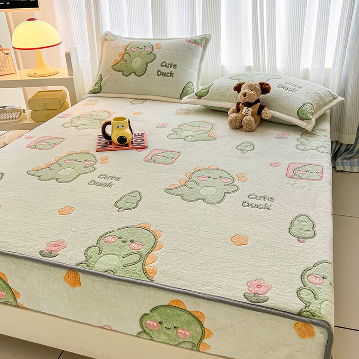 91家纺网 家纺一手货源 找家纺 倾慕家纺 2024新款加厚保暖6D立体雪花绒系列-单床笠 绿色小龙