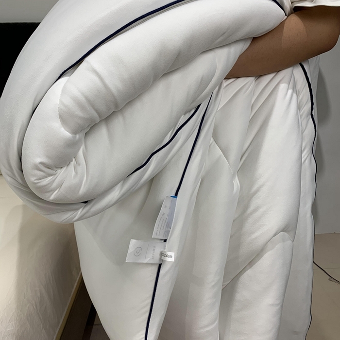 91家纺网 家纺一手货源 找家纺 奈萝家纺 2024新款超柔针织四季恒温春秋被冬被被子被芯 白色