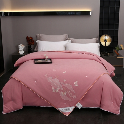 91家纺网 家纺一手货源 找家纺 恒鑫 2025新款全棉绣花桑蚕丝冬被春秋被拉链二合一子母被 香芋紫