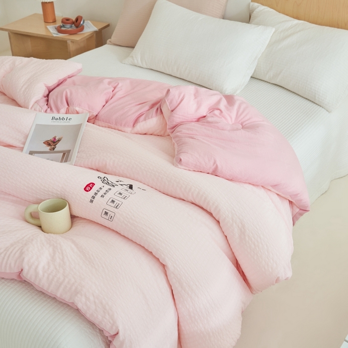 91家纺网 家纺一手货源 找家纺 子由 2024新款b类泡泡格7A抗菌大豆纤维冬被被子被芯 泡泡格-雅粉