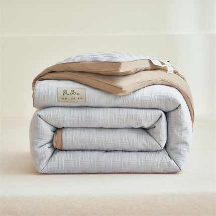 91家纺网 家纺一手货源 找家纺 （总）2024新款b类针织良品格大豆纤维冬被被子被芯