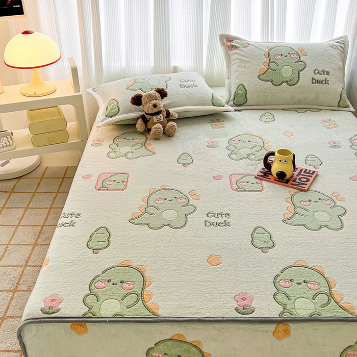 91家纺网 家纺一手货源 找家纺 倾慕家纺 2024新款加厚保暖6D立体雪花绒系列-单床笠 绿色小龙