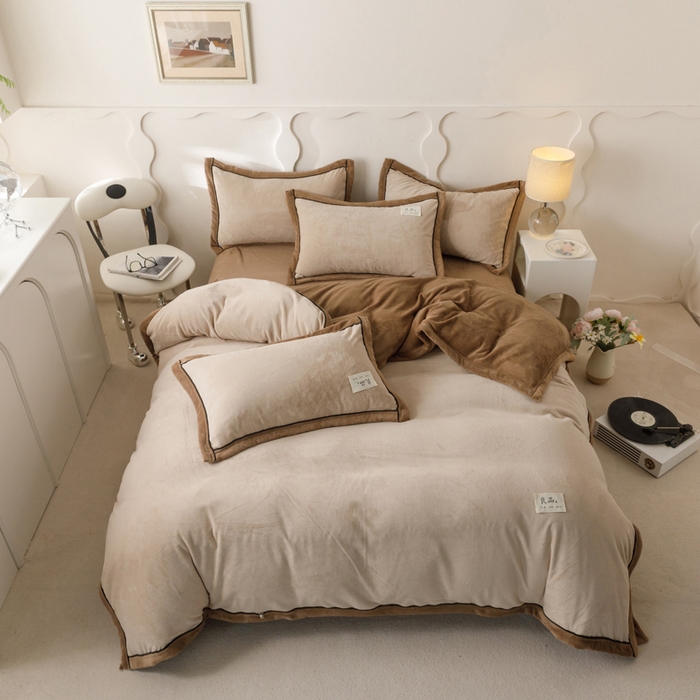 91家纺网 家纺一手货源 找家纺 2024新款牛奶绒双拼可拆洗冬被被子被芯 双拼可拆洗-米驼+奶茶咖