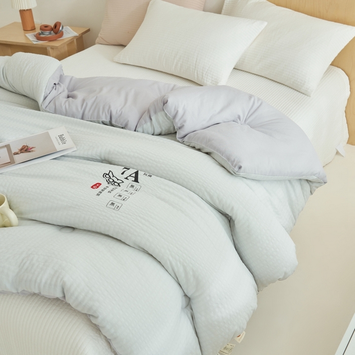 91家纺网 家纺一手货源 找家纺 子由 2024新款b类泡泡格7A抗菌大豆纤维冬被被子被芯 泡泡格-浅灰