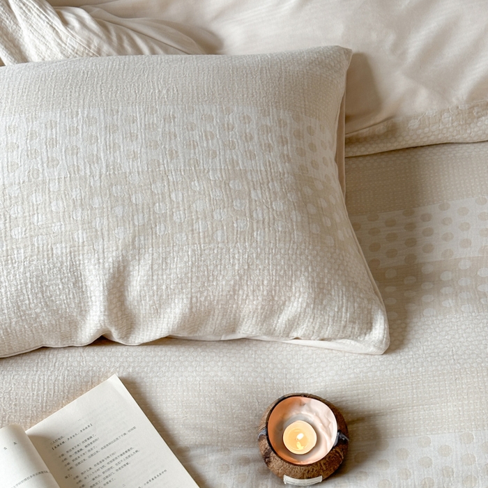 91家纺网 家纺一手货源 找家纺 玛奇朵 2024新品韩国A类色织简约双面波点提花双层皱皱纱-波尔卡舞曲 波尔卡舞曲-杏