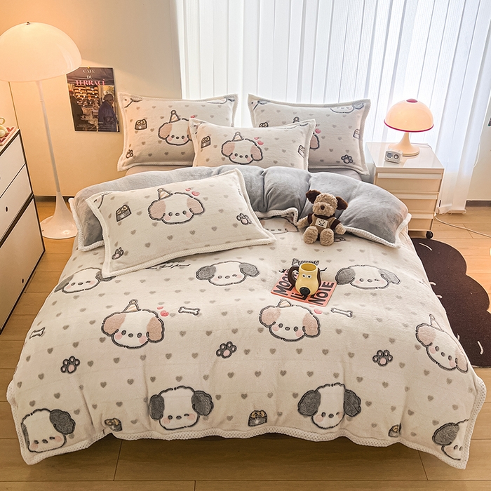 91家纺网 家纺一手货源 找家纺 倾慕家纺 2024新款加厚保暖6D立体雪花绒系列-四件套 礼物小狗