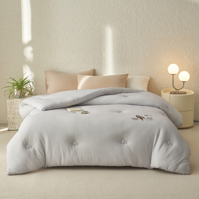 91家纺网 家纺一手货源 找家纺 2024新款b类针织简约条纹大豆冬被被子被芯 针织条纹-灰色