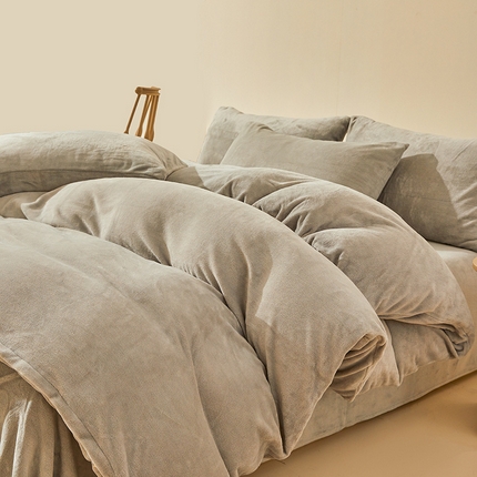 91家纺网 家纺一手货源 找家纺 （总）七仙女家纺 2025新款A类230g高克重牛奶绒四件套