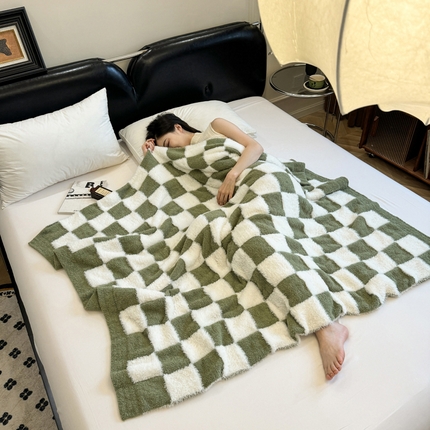 丹本家纺 2025新款A类云暖绒仿貂复合毯跨境无印风针织毯半边绒毛毯盖毯 绿格子