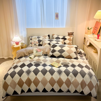 2024新款时尚高级经典轻奢北欧简约加厚200克牛奶绒四件套 绒-塞纳