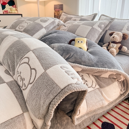 91家纺网 家纺一手货源 找家纺 （总）倾慕家纺 2024新款加厚保暖6D立体雪花绒系列-四件套