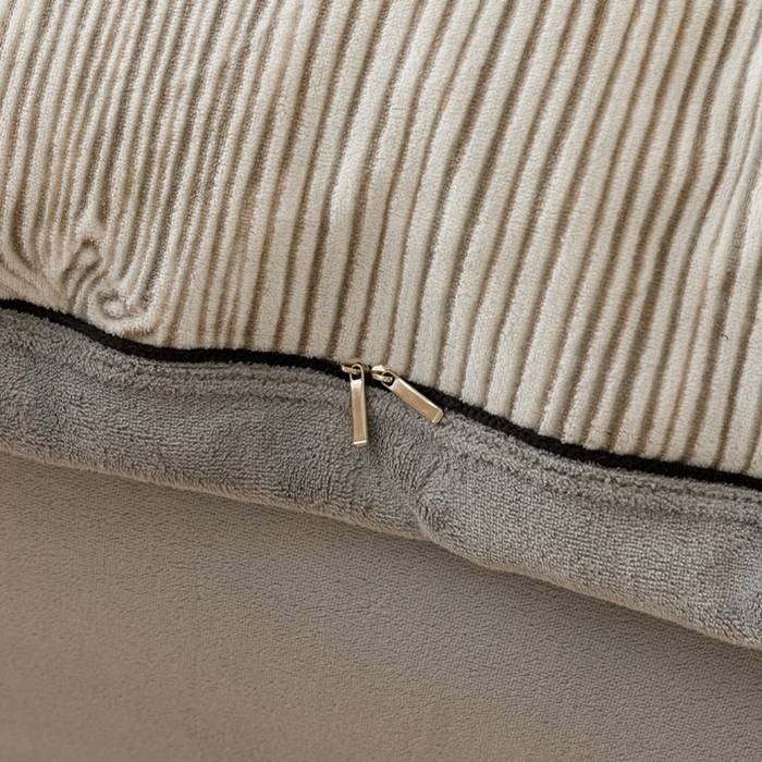 91家纺网 家纺一手货源 找家纺 2024新款牛奶绒染色雕花可拆洗冬被被子被芯 条纹斑马