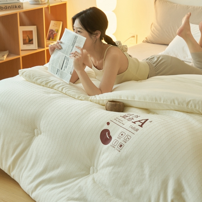 91家纺网 家纺一手货源 找家纺 2024新款b类水洗节节高提花7A抗菌大豆纤维冬被被子被芯 节节高-奶白色