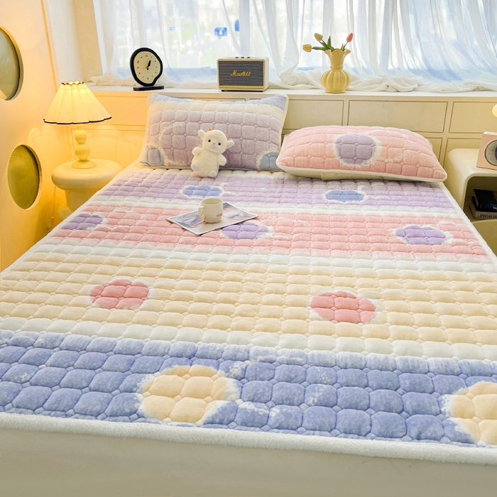 91家纺网 家纺一手货源 找家纺 眠势力 2025新款牛奶绒床垫保防滑床护垫床褥学生垫子可机洗 炫彩