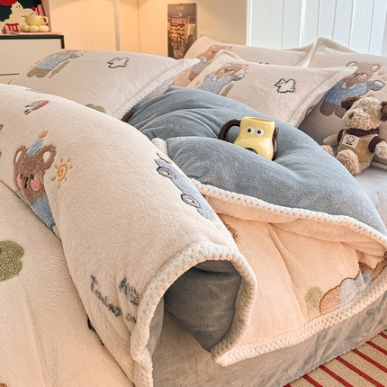 倾慕家纺 2024新款加厚保暖6D立体雪花绒系列-四件套 汽车小熊