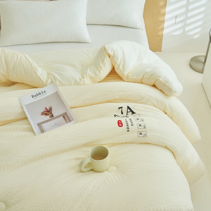 91家纺网 家纺一手货源 找家纺 子由 2024新款b类泡泡格7A抗菌大豆纤维冬被被子被芯 泡泡格-奶昔白