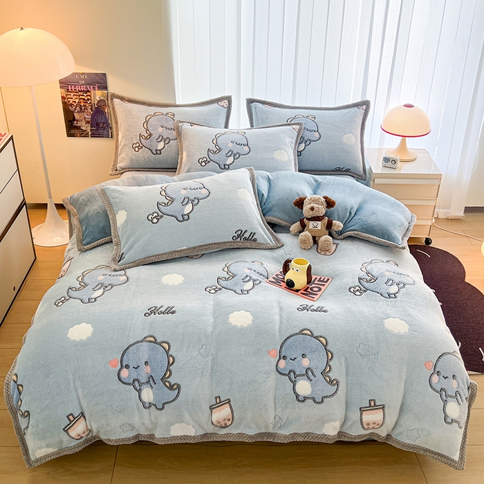 91家纺网 家纺一手货源 找家纺 倾慕家纺 2024新款加厚保暖6D立体雪花绒系列-单被套 奶茶小龙蓝