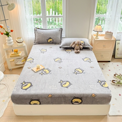 91家纺网 家纺一手货源 找家纺 恋佳居 2025新款加厚雪花绒印花床笠 种哥