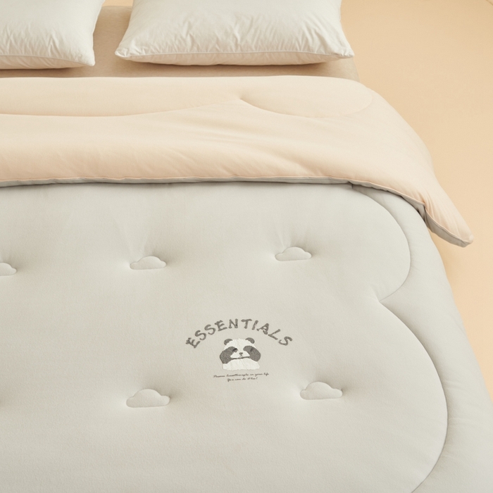 91家纺网 家纺一手货源 找家纺 2024新款b类针织德绒猫猫大豆冬被被子被芯 猫猫被-淡灰