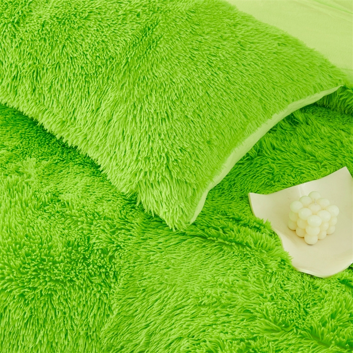 91家纺网 家纺一手货源 找家纺 品尚嘉家纺2025新款纯色水貂绒四件套长毛绒保暖套件荧光绿