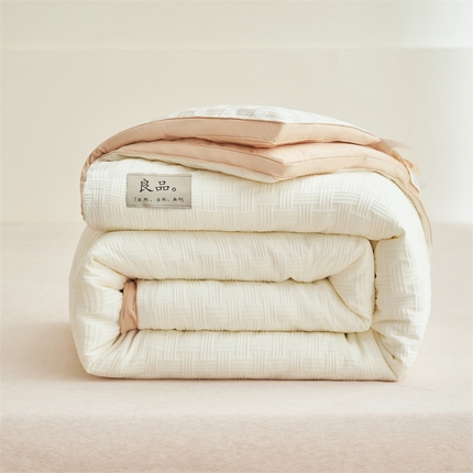 91家纺网 家纺一手货源 找家纺 2024新款b类针织良品格大豆纤维冬被被子被芯 良品格-白+杏