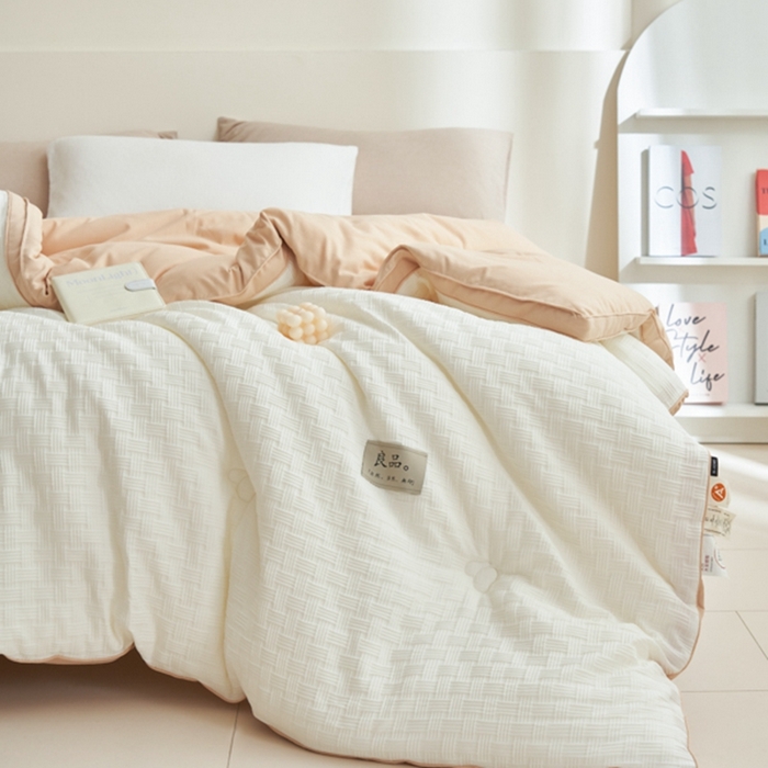 91家纺网 家纺一手货源 找家纺 2024新款b类针织良品格大豆纤维冬被被子被芯 良品格-白+杏