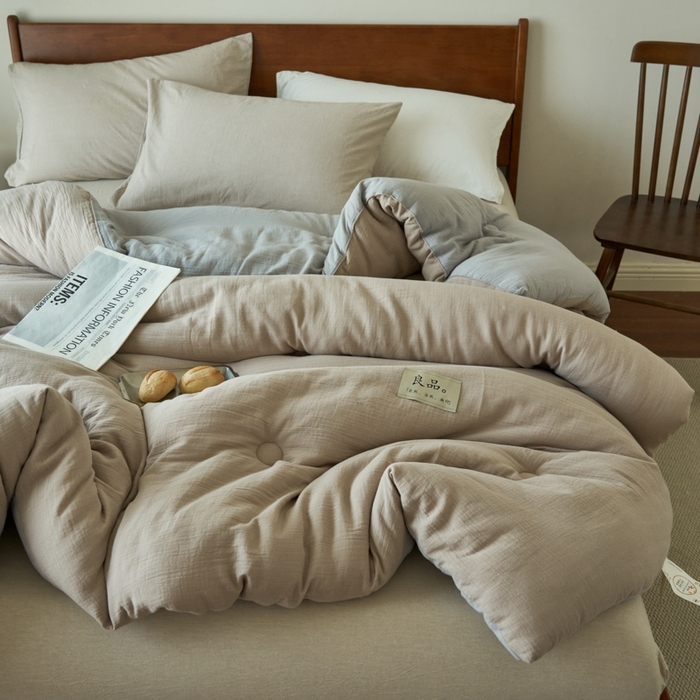 91家纺网 家纺一手货源 找家纺 子由 2024新款双层皱皱纱大豆纤维冬被被子被芯 双层纱-驼+灰