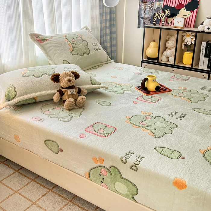 91家纺网 家纺一手货源 找家纺 倾慕家纺 2024新款加厚保暖6D立体雪花绒系列-单床笠 绿色小龙