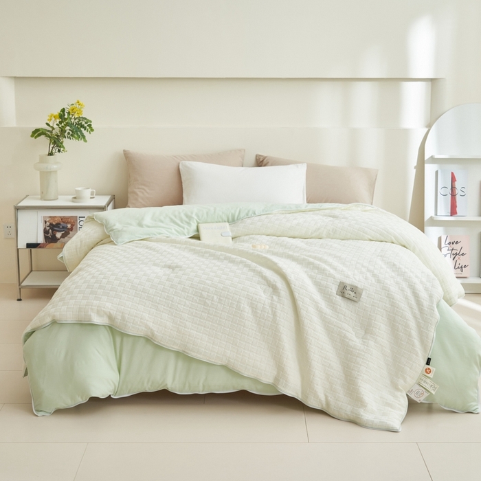 91家纺网 家纺一手货源 找家纺 子由 2024新款b类良品格子母冬被被子被芯 子母被-白+绿