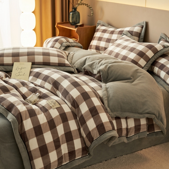 91家纺网 家纺一手货源 找家纺 2024新款无印风牛奶绒宽边可拆洗冬被被子被芯 无印风可拆洗冬被-大灰格