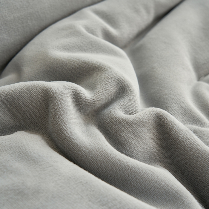 91家纺网 家纺一手货源 找家纺 2024新款双面牛奶绒德绒拼色冬被四件套 德绒拼色-浅灰