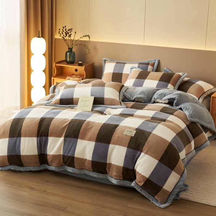 91家纺网 家纺一手货源 找家纺 2024新款无印风牛奶绒宽边可拆洗冬被被子被芯 无印风可拆洗冬被-大绿格