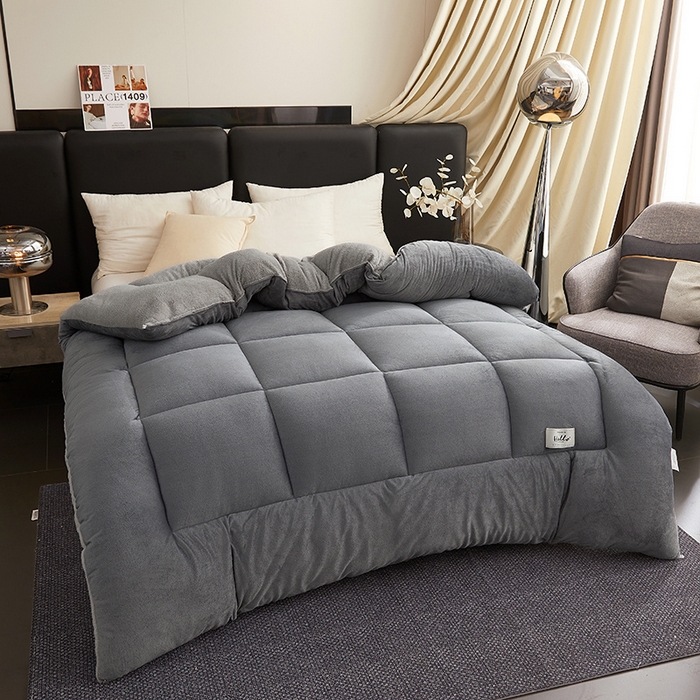 91家纺网 家纺一手货源 找家纺 梦恬佳 2024新款牛奶绒羊羔绒冬被被子被芯 纯灰色