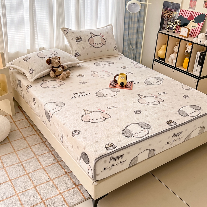 91家纺网 家纺一手货源 找家纺 倾慕家纺 2024新款加厚保暖6D立体雪花绒系列-单床笠 礼物小狗