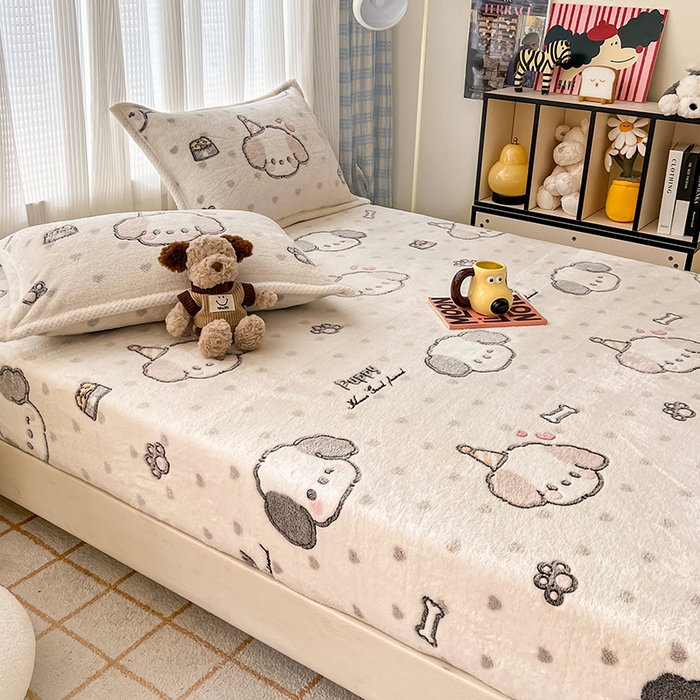 91家纺网 家纺一手货源 找家纺 倾慕家纺 2024新款加厚保暖6D立体雪花绒系列-单床笠 礼物小狗