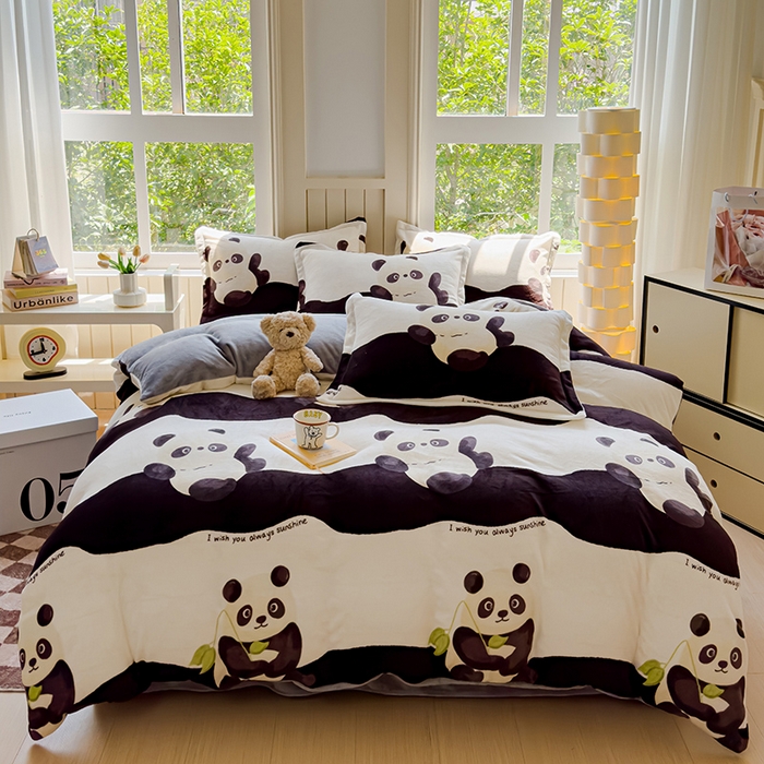 91家纺网 家纺一手货源 找家纺 狂想家 2025新款加厚牛奶绒卡通印花四件套 萌趣森林