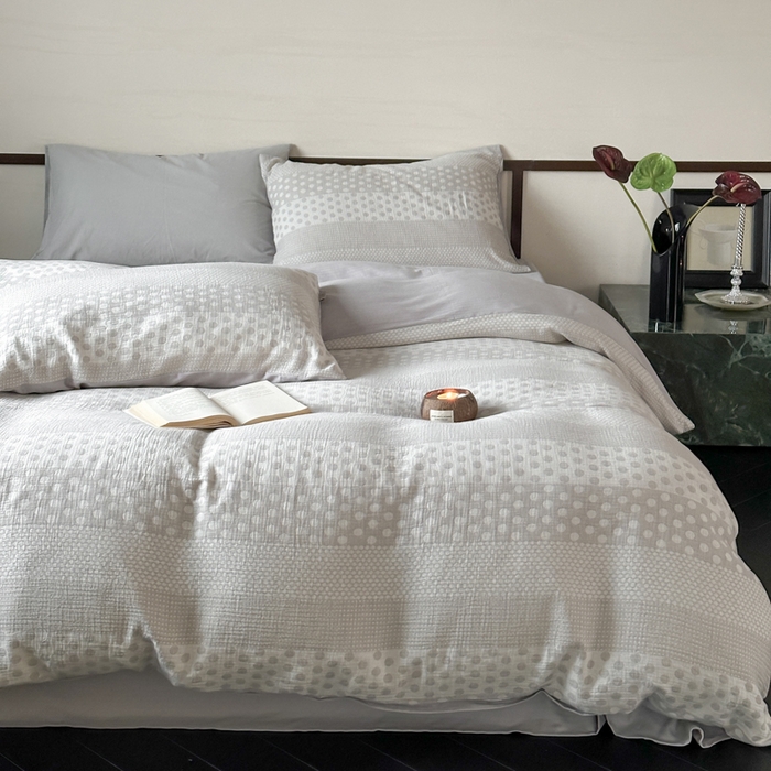 91家纺网 家纺一手货源 找家纺 玛奇朵 2024新品韩国A类色织简约双面波点提花双层皱皱纱-波尔卡舞曲 波尔卡舞曲-灰