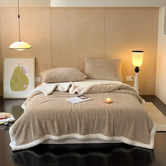 91家纺网 家纺一手货源 找家纺 欧邦 新款提花舒棉绒羊羔绒毛毯（外贸供货） 深卡其