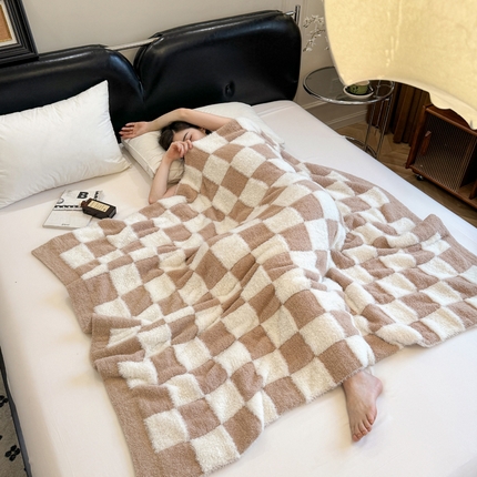 91家纺网 家纺一手货源 找家纺 丹本家纺 2025新款A类云暖绒仿貂复合毯跨境无印风针织毯半边绒毛毯盖毯 咖格子
