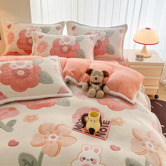 91家纺网 家纺一手货源 找家纺 倾慕家纺 2024新款加厚保暖6D立体雪花绒系列-单枕套 花园