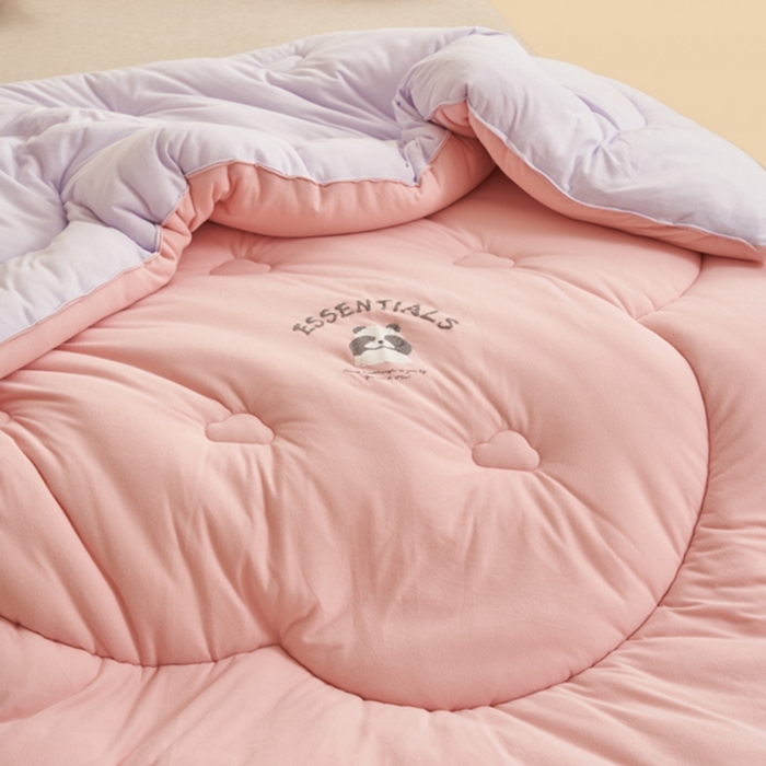 91家纺网 家纺一手货源 找家纺 2024新款b类针织德绒猫猫大豆冬被被子被芯 猫猫被-纱粉